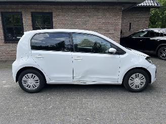 Volkswagen Up! 1.0 BTM MOVE UPi AIRCO picture 7