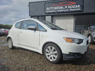 Gebrauchtwagen PKW Mitsubishi Colt 1.1 ClearTec MOTION AIRCO NIEUWE APK 2012/4