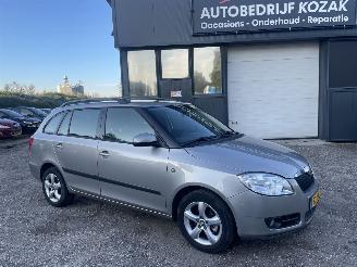 bruktbiler auto Skoda Fabia Combi 1.6-16V Ambiente Business AUTOMAAT PDC 2009/1