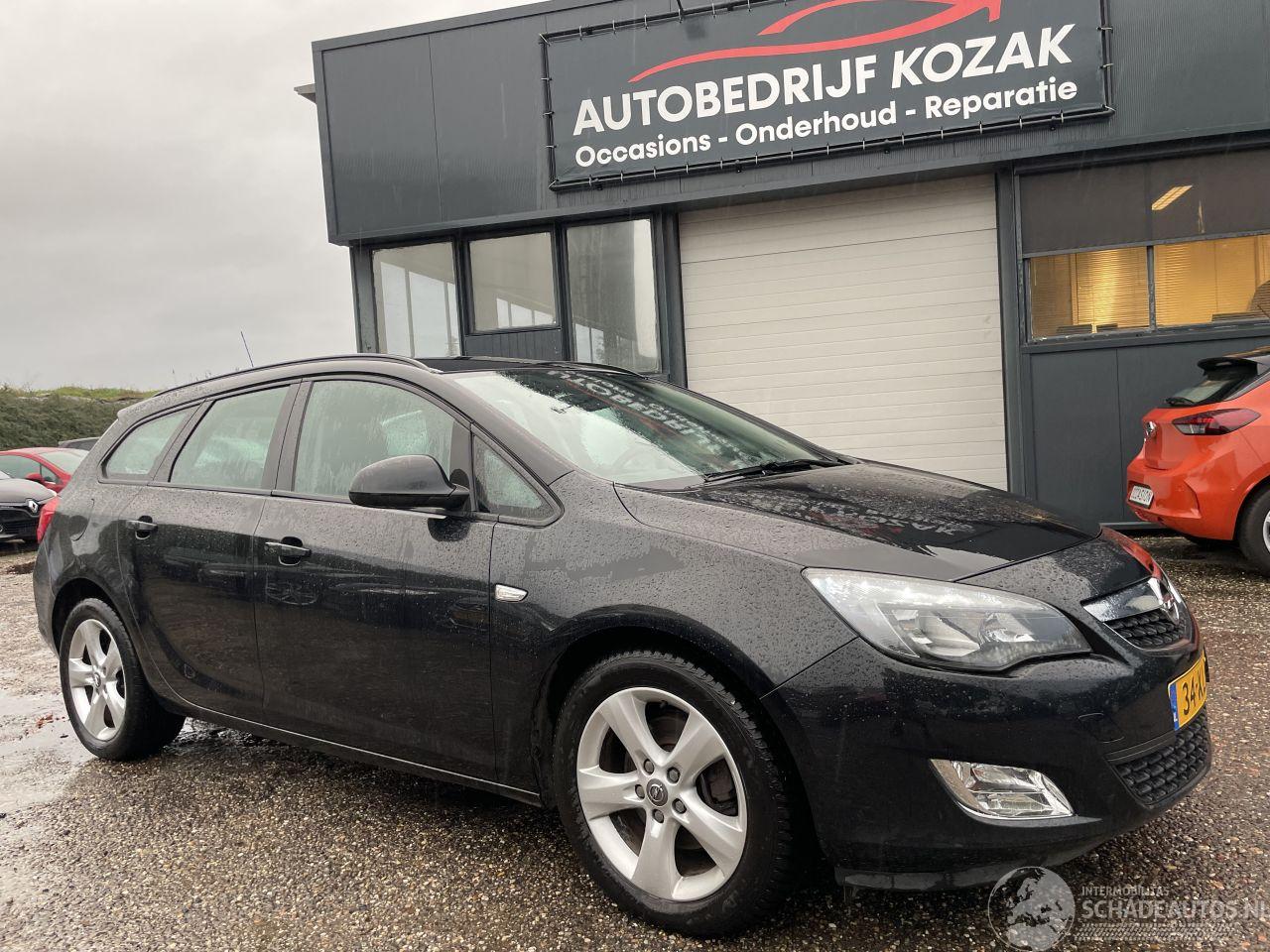 Opel Astra SPORTS TOURER 1.7 CDTi Edition AIRCO
