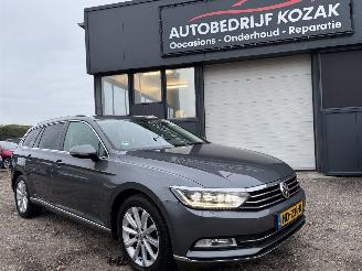 Unfallwagen Volkswagen Passat 1.6 TDI Highline Airco NAVI Cruise PDC 2015/10