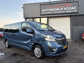 skadebil bedrijf Opel Vivaro 1.6 CDTI L2H1 DC Sport EcoFlex AIRCO VEBASTO 2017/4