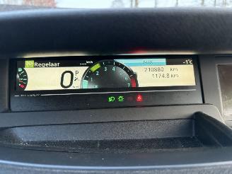 Renault Grand-scenic 2.0 Dynamique AUTOMAAT PANORAMA CRUISE picture 14