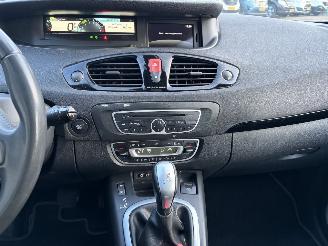 Renault Grand-scenic 2.0 Dynamique AUTOMAAT PANORAMA CRUISE picture 17