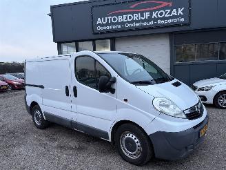 ojeté vozy dodávky Opel Vivaro 2.5 CDTI AIRCO NIEUWE APK MARGE 3-pers. 2009/7