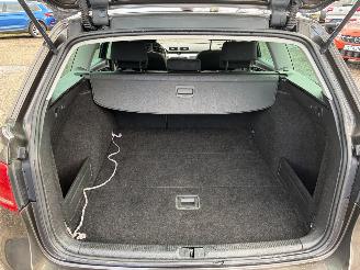 Volkswagen Passat 1.6 TDI BlueMotion Executive NAVI PDC CRUISE picture 12