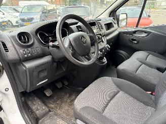 Renault Trafic 2.0 dCi 120 L1H1 Comfort AIRCO CRUISE picture 7