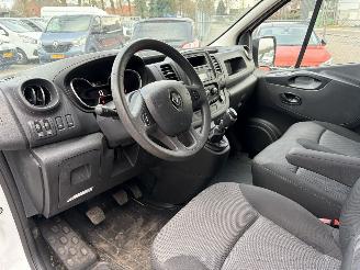 Renault Trafic 2.0 dCi 120 L1H1 Comfort AIRCO CRUISE picture 10