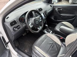 Volkswagen Polo 1.2 TSI Highline AUTOMAAT LEDER PANORAMA picture 9