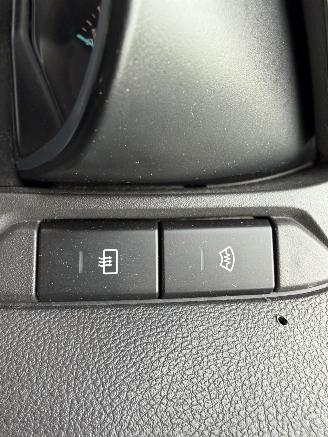 Ford Transit Custom 2.2 TDCI SPOTR AIRCO 3-pers. CRUISE picture 20