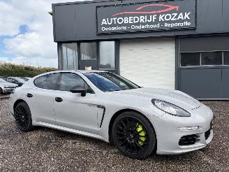 occasion passenger cars Porsche Panamera 3.0 S E-HYBRID 2015/5