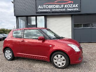 bruktbiler auto Suzuki Swift 1.3 GLS AIRCO NIEUWE APK 2006/2