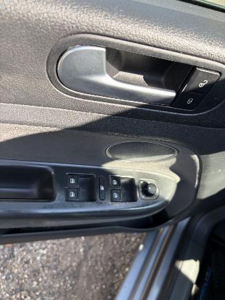 Volkswagen Golf plus 1.6 Optive AIRCO NAVI NIEUWE APK picture 8