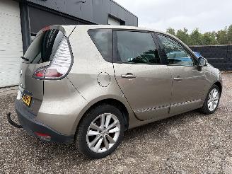Renault Scenic 2.0 Privilege AUTOMAAT AIRCO LEER picture 4