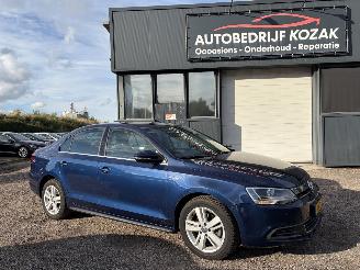 Voiture accidenté Volkswagen Jetta 1.4 TSI Hybrid Comfortline automaat NAVI CRUISE 2013/6