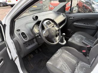 Opel Agila 1.0 Edition AIRCO LMV PARELMOER picture 7