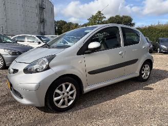 Toyota Aygo 1.0-12V AUTOMAAT NIEUWE APK picture 2