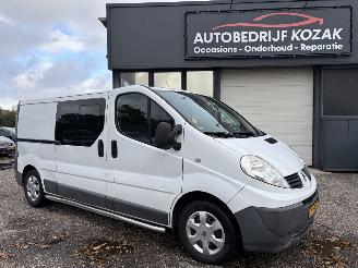 Tweedehands bestelwagen Renault Trafic 2.5 dCi L2H1 5-pers. AIRCO PDC 2009/4