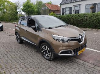 Autoverwertung Renault Captur 0.9 TCe Barista 2015/11