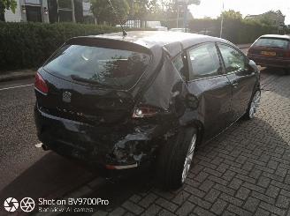 Seat Leon 1.6 hatchback 75kw picture 3