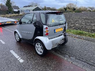 Smart City-Coupé Smart & Pure picture 4