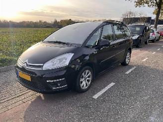 Citroën C4 PICASSO 1.6 HDi picture 2