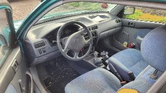 Toyota Starlet 1.3 XLi picture 5