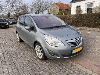 krockskadad bil auto Opel Meriva 1.4 Turbo Cosmo 2011/2