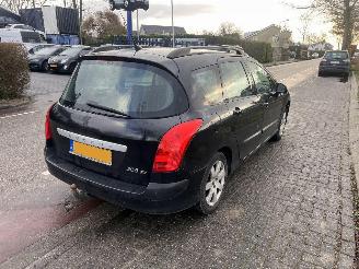 Peugeot 308 1.6 VTi picture 3