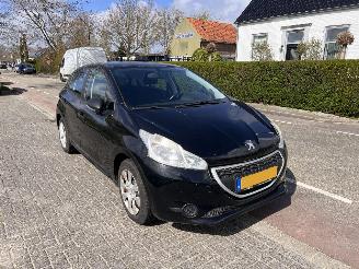 Avarii autoturisme Peugeot 208 1.0 Access 2013/12
