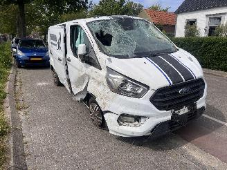 skadebil bedrijf Ford Transit Custom CUSTOM 300 2.0 TDCi L2H1 2021/11