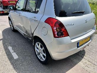 Suzuki Swift 1.3 Comfort picture 7