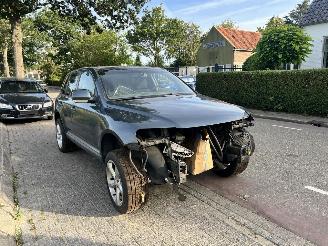 Vrakbiler auto Volkswagen Touareg 2.5 R5 TDi 2005/1