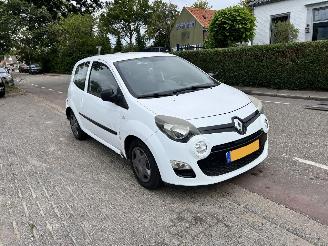disassembly passenger cars Renault Twingo 1.2-16V 2012/3