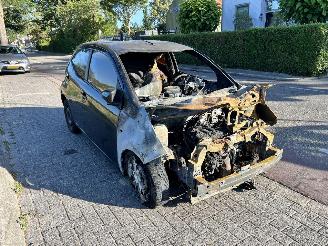 Salvage car Toyota Aygo 1.0-12V 2016/7
