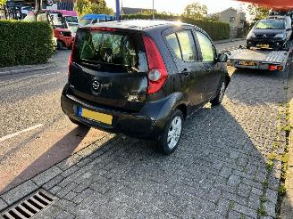 Opel Agila 1.0-12V picture 3