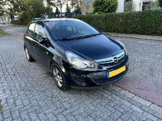 krockskadad bil auto Opel Corsa 1.4-16V 2014/5