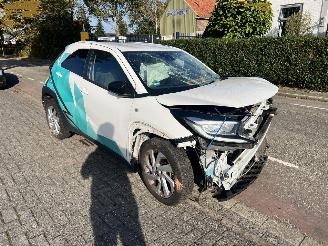 rozbiórka samochody osobowe Toyota Aygo X 1.0 VVT-i First 2022/5