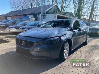 demontáž osobní automobily Volvo V-40 V40 (MV), Hatchback 5-drs, 2012 / 2019 1.6 D2 2013/1