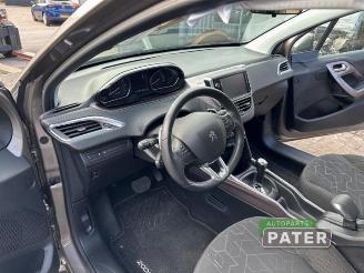 Peugeot 2008 2008 (CU), MPV, 2013 / 2019 1.2 Vti 12V PureTech 82 picture 8