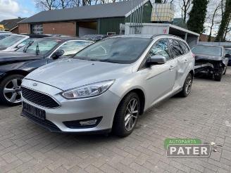 demontáž osobní automobily Ford Focus Focus 3 Wagon, Combi, 2010 / 2020 1.0 Ti-VCT EcoBoost 12V 125 2017/10