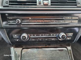 BMW 5-serie 518d High Executive picture 33