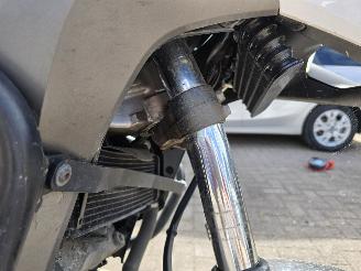 Honda VFR 800 VFR 800X Crossr. ABS picture 10