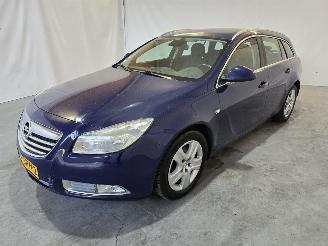 Opel Insignia 1.4 T EcoF. Bns Ed SPORTS TOURER SW picture 3