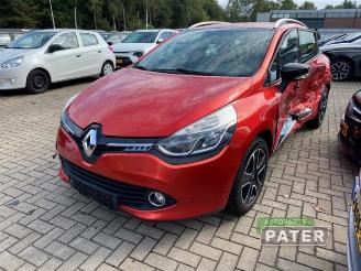 Vrakbiler auto Renault Clio Clio IV Estate/Grandtour (7R), Combi 5-drs, 2012 / 2021 1.5 Energy dCi 90 FAP 2015/1