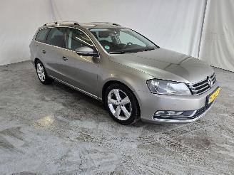 Auto incidentate Volkswagen Passat 1.6 TDI Highl. BlM 2013/1