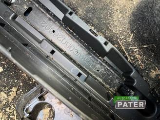 Toyota Rav-4 RAV4 (A5), Terreinwagen, 2018 2.5 Hybrid 16V AWD picture 15