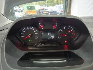 Peugeot Partner 1.6 BlueHDI Pro picture 24