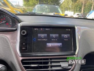 Peugeot 2008 2008 (CU), MPV, 2013 / 2019 1.2 Vti 12V PureTech 82 picture 9