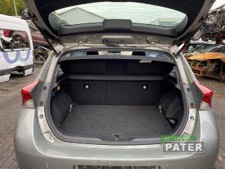 Toyota Auris Auris (E18), Hatchback 5-drs, 2012 / 2019 1.8 16V Hybrid picture 17